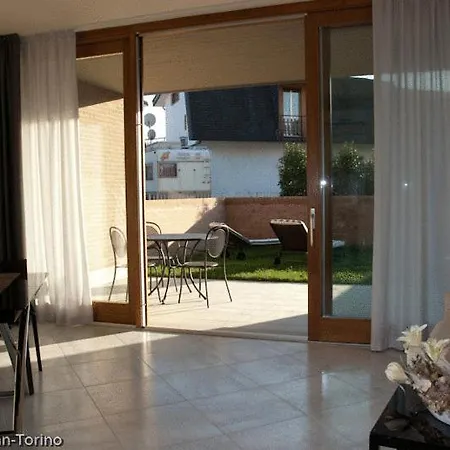 Della Reggia Lejlighedshotel 3*